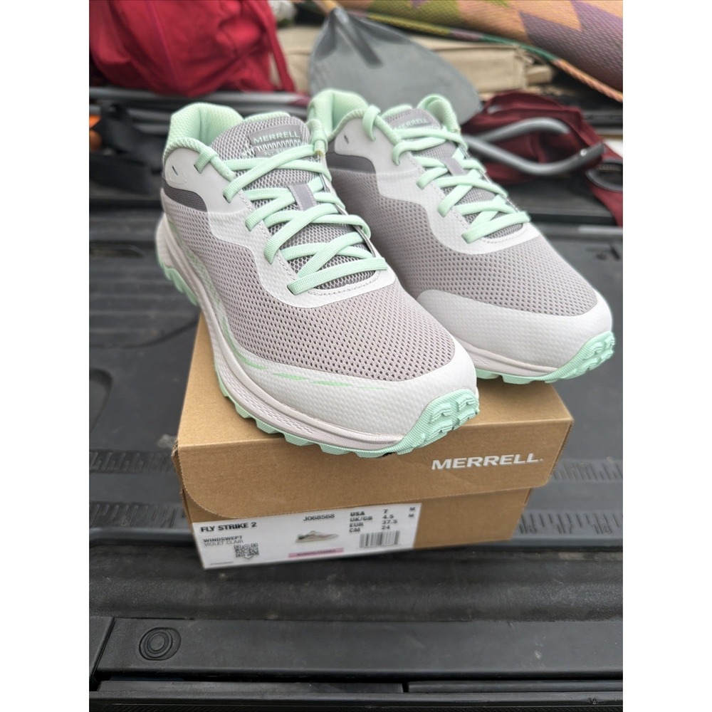 NEW Womens Merrell Fly Strike 2 Trail Sneakers Shoes, size 7
